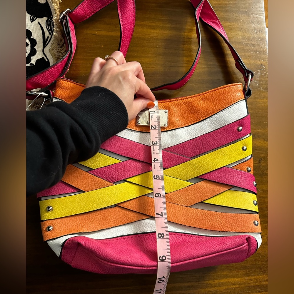 Kensie Crossbody Bag - Picture 4 of 10